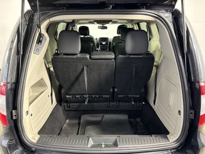 2015 Chrysler Town & Country Touring-L