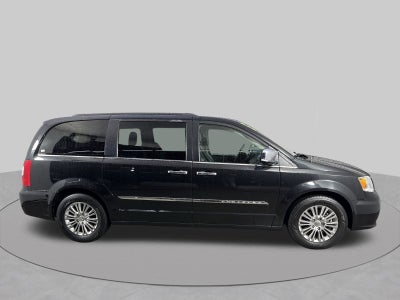 2015 Chrysler Town & Country Touring-L