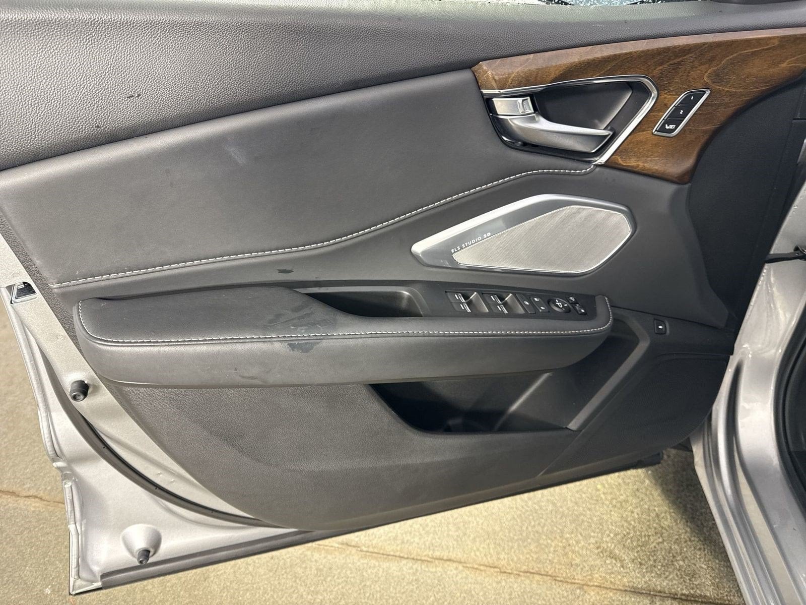 2023 Acura RDX SH-AWD ADVANCE
