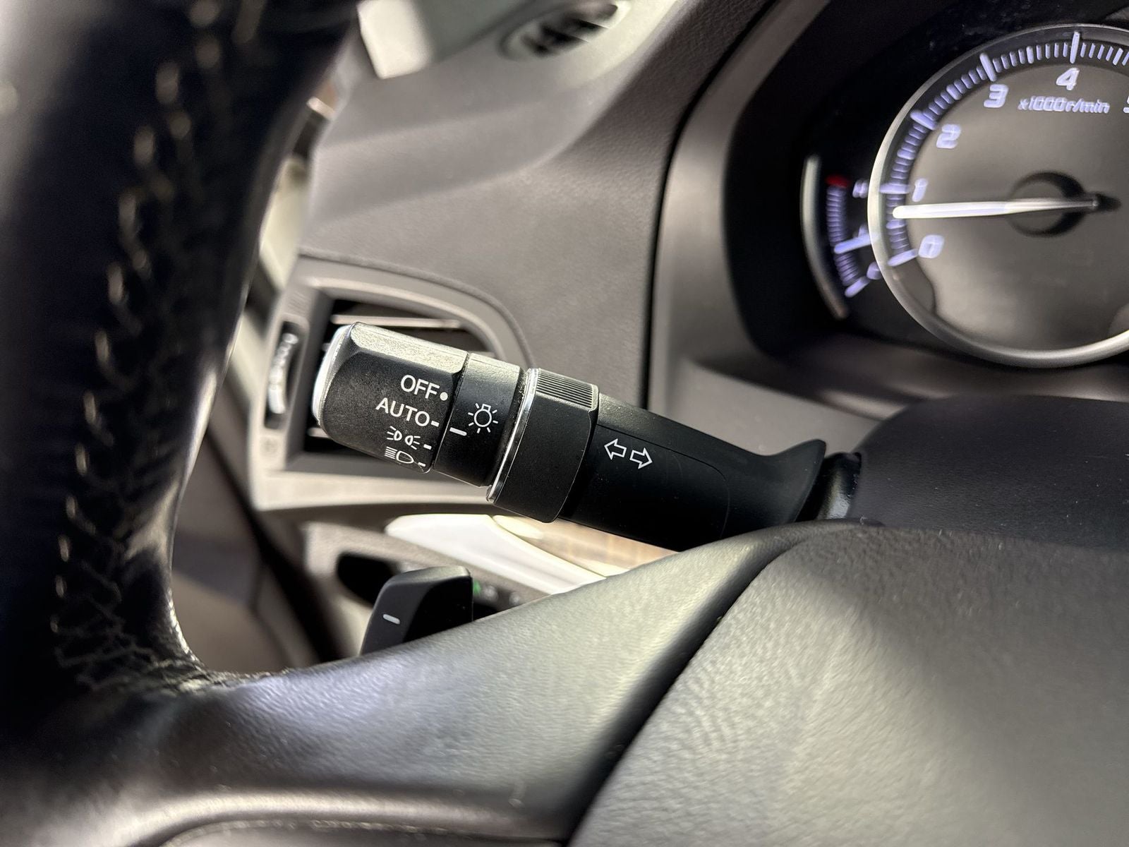 2018 Acura MDX SH-AWD with Technology Package