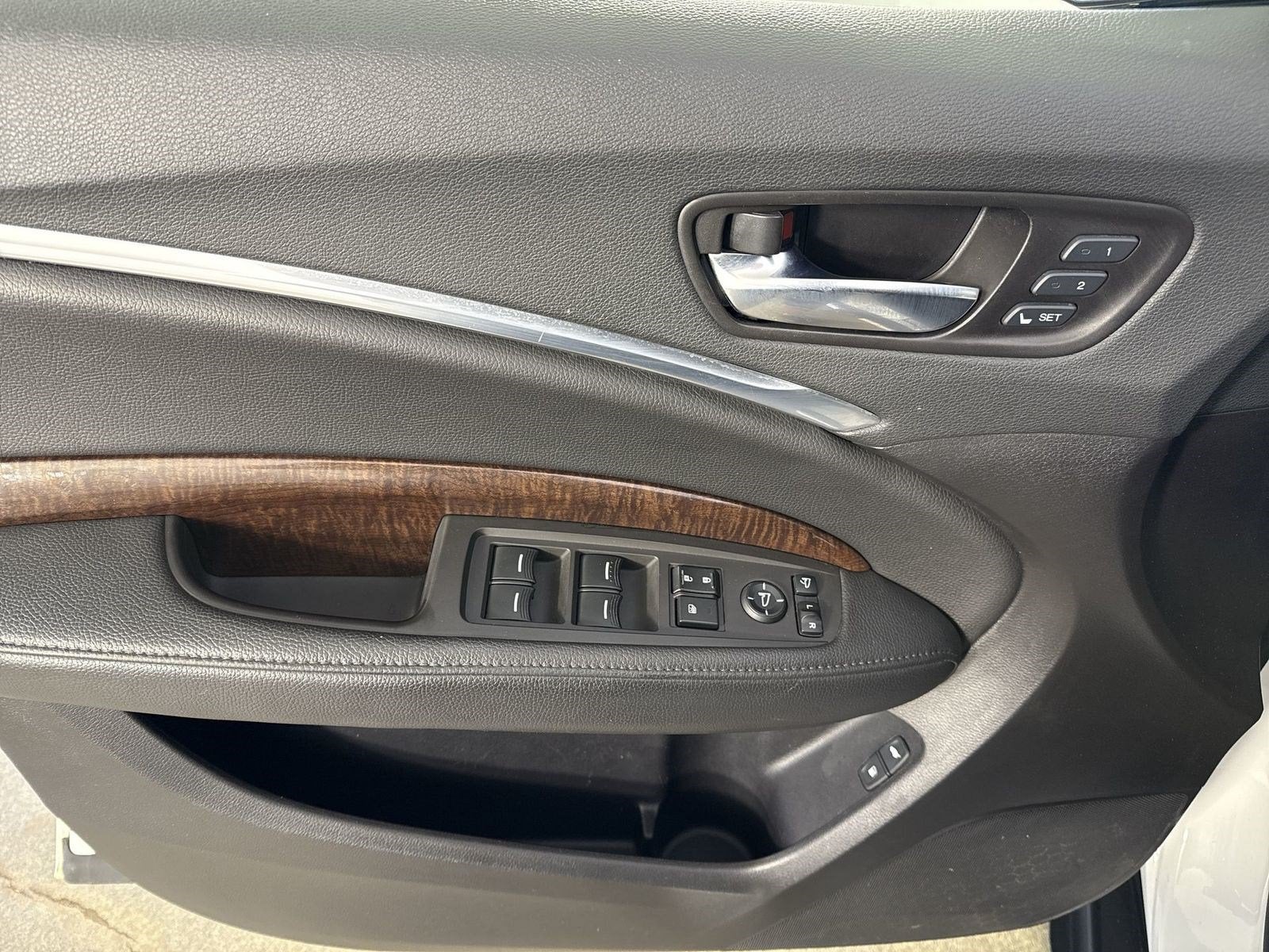 2018 Acura MDX SH-AWD with Technology Package