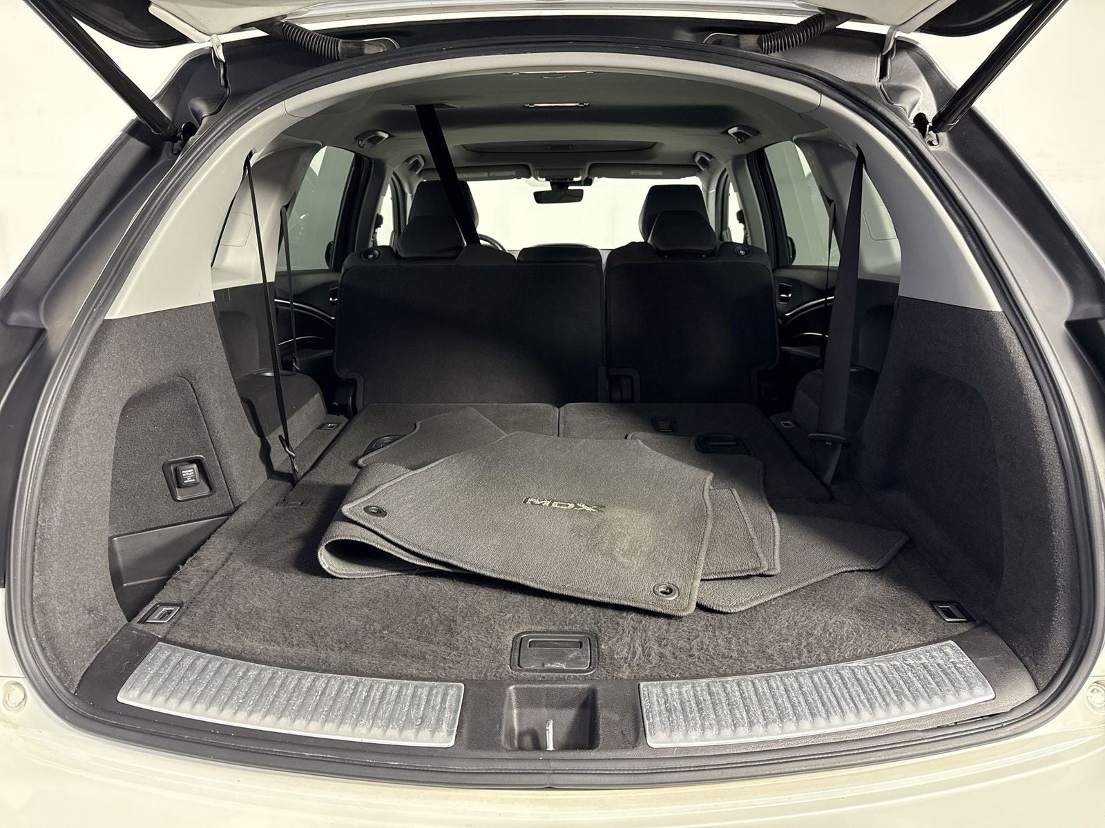 2018 Acura MDX SH-AWD with Technology Package