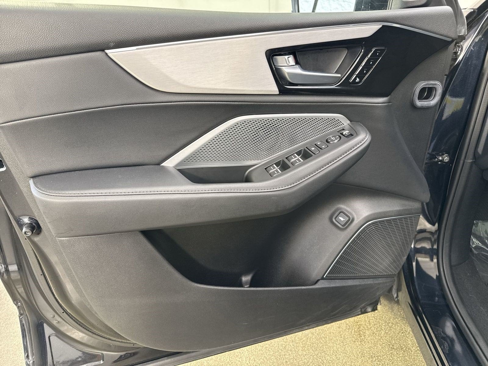 2025 Acura MDX SH-AWD