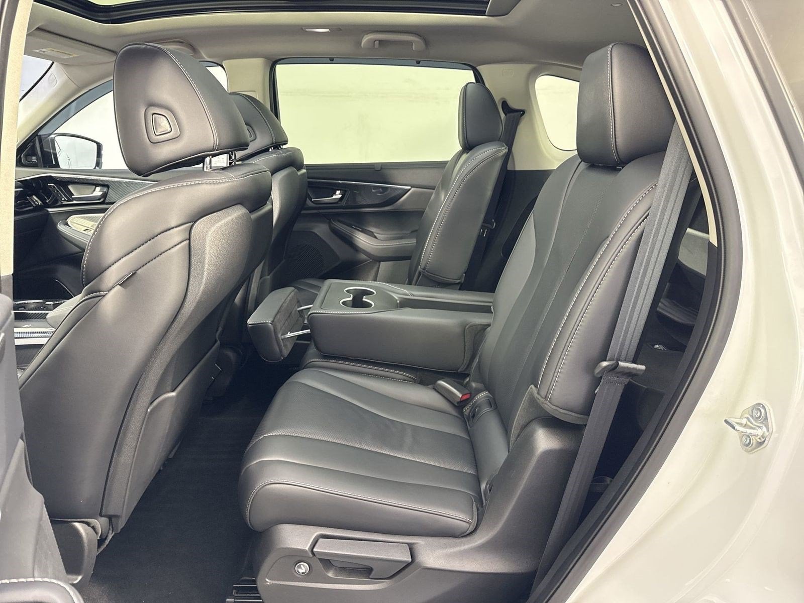 2024 Acura MDX SH-AWD TECH