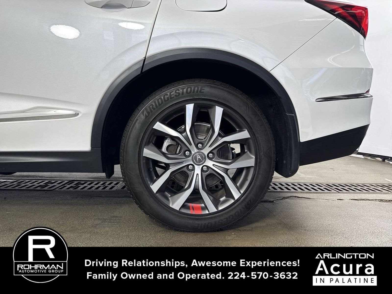2024 Acura MDX SH-AWD TECH