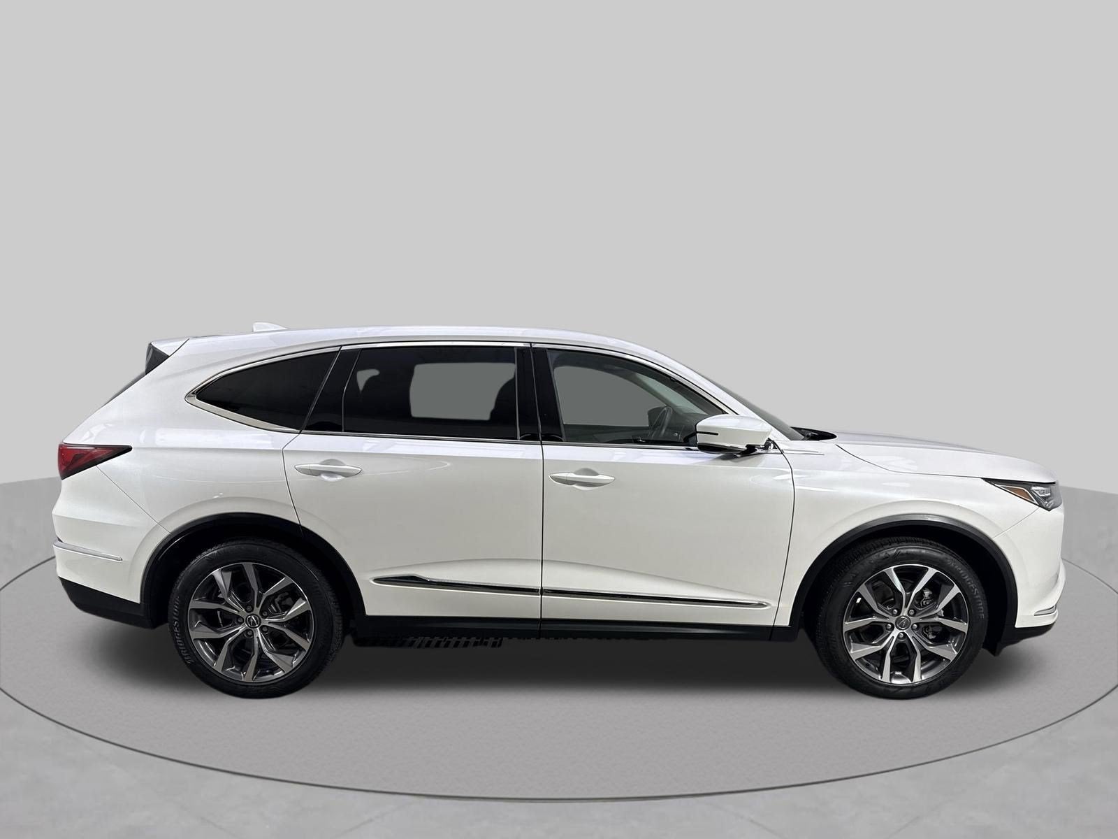 2024 Acura MDX SH-AWD TECH