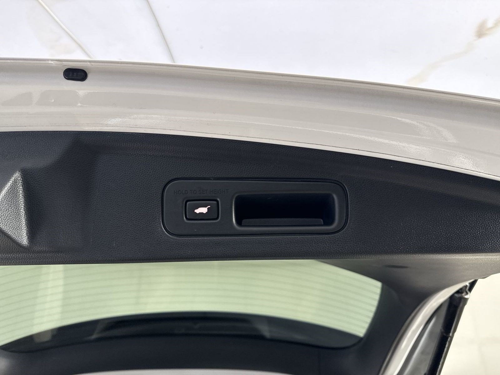 2024 Acura MDX SH-AWD TECH
