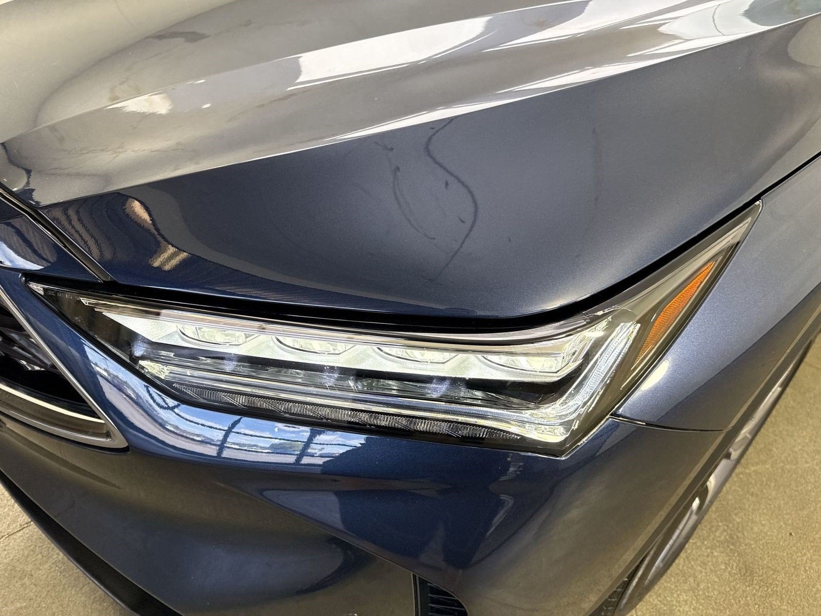 2025 Acura MDX SH-AWD TECH