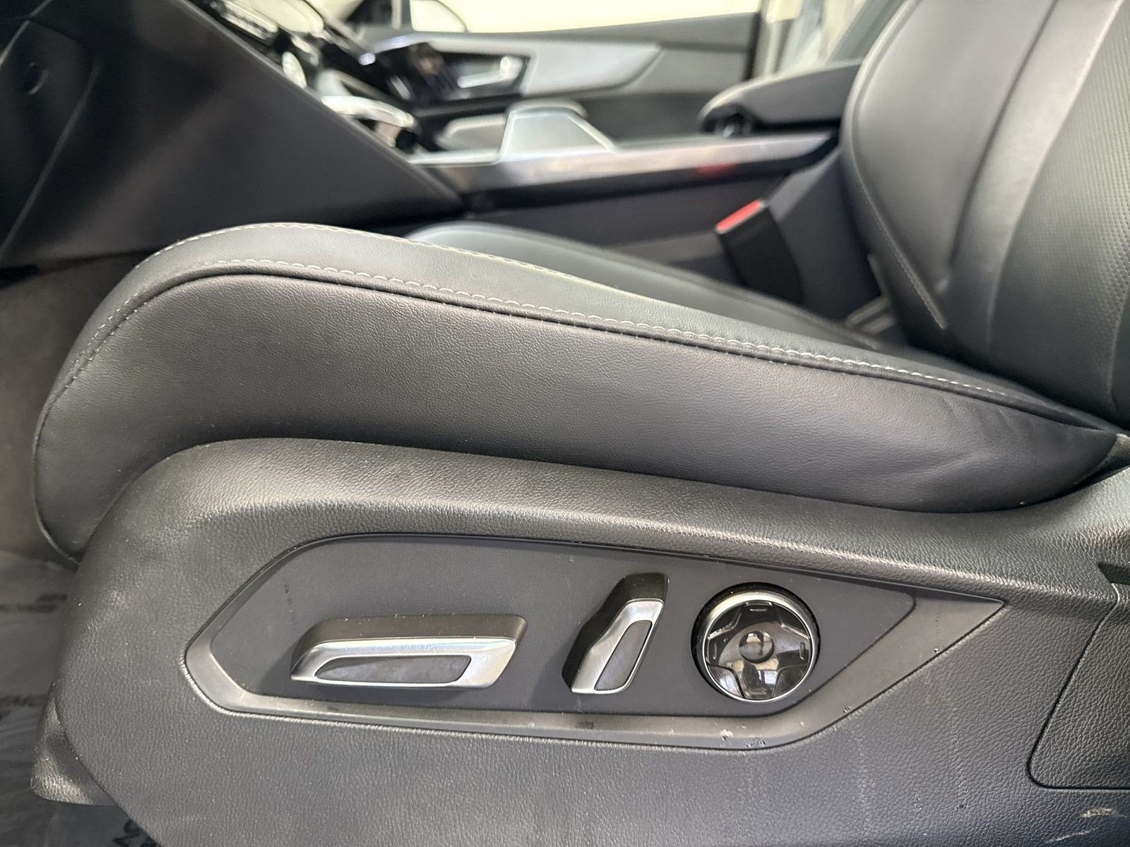 2024 Acura MDX SH-AWD TECH