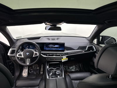 2025 BMW X7 M60i
