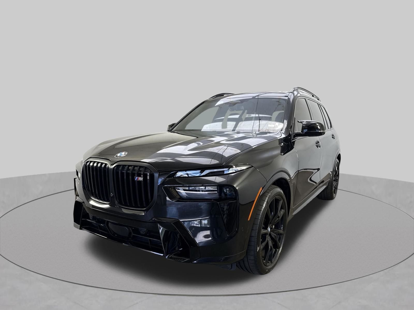 2025 BMW X7 M60i