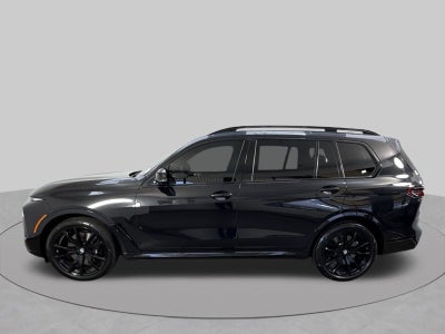 2025 BMW X7 M60i