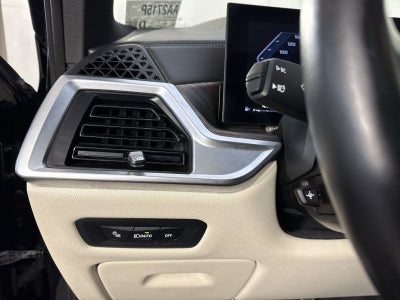 2024 BMW X5 M60i
