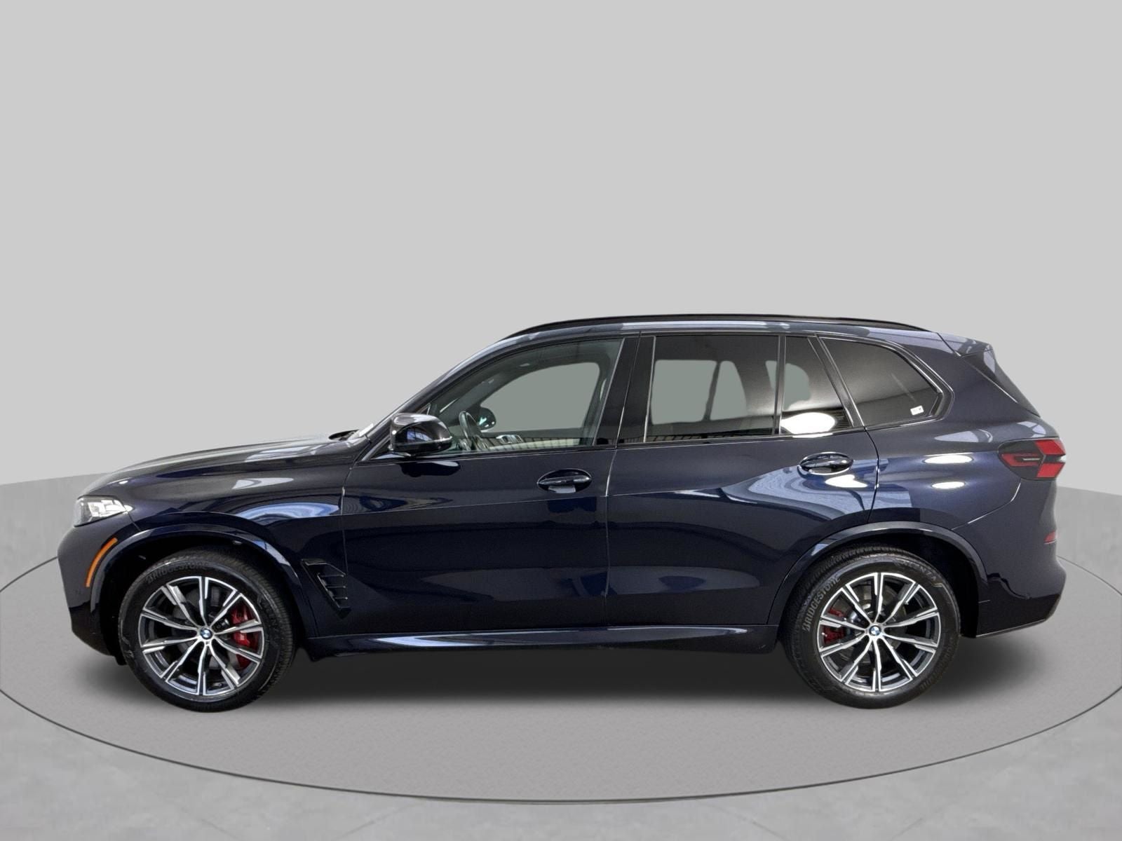 2024 BMW X5 M60i