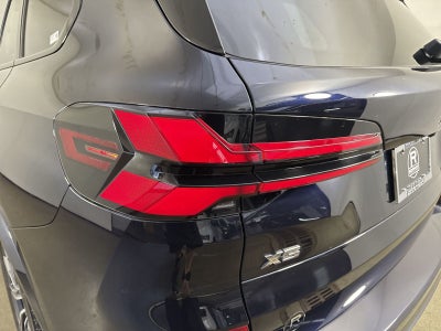 2024 BMW X5 M60i