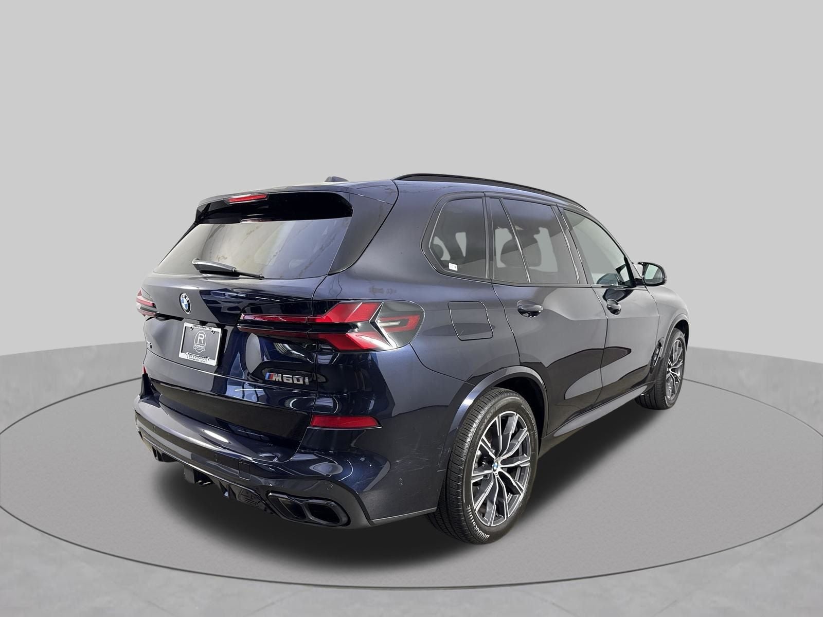 2024 BMW X5 M60i