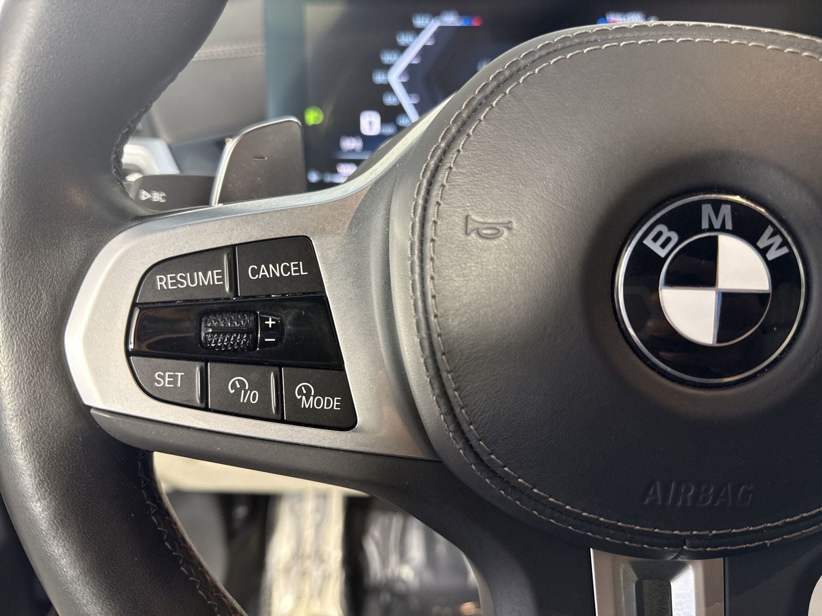 2024 BMW X5 M60i