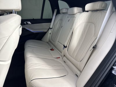 2024 BMW X5 M60i