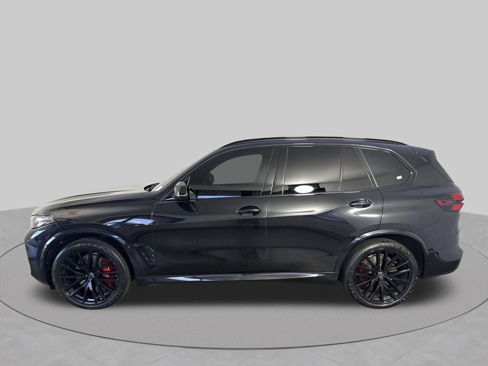 2024 BMW X5 M60i