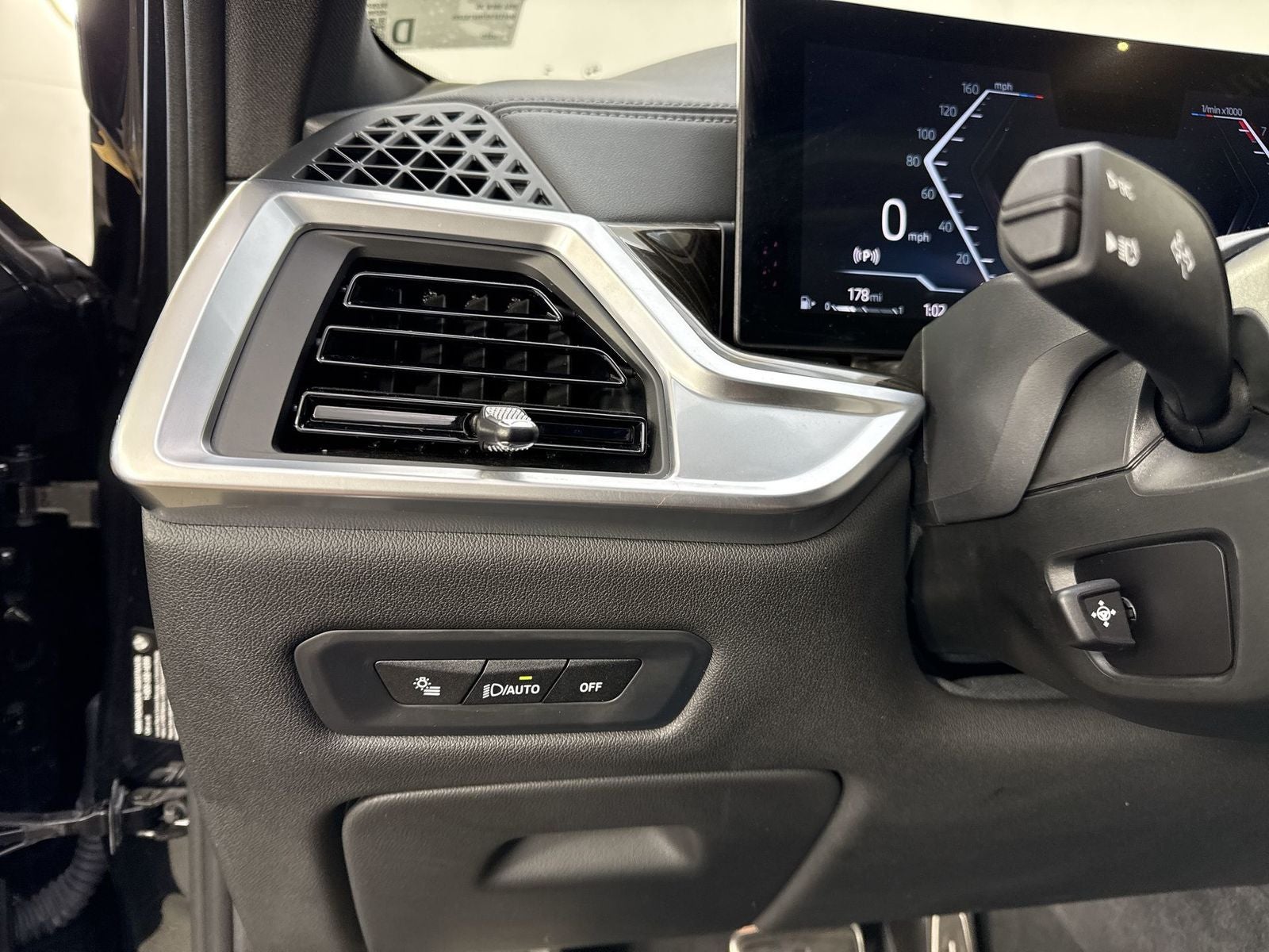 2024 BMW X6 xDrive40i