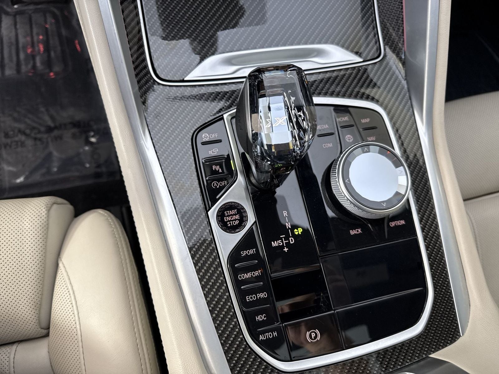 2023 BMW X6 M50i