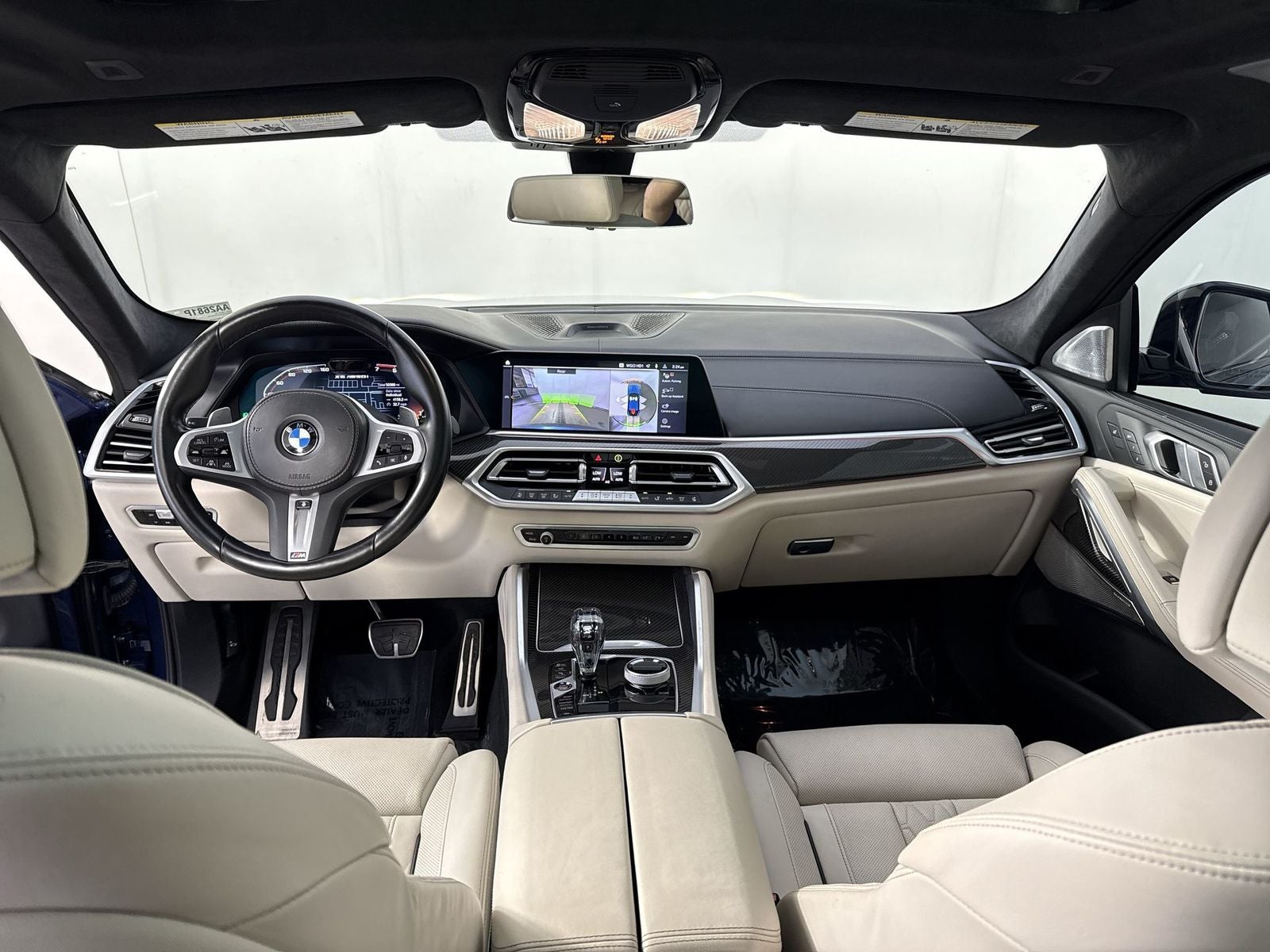 2023 BMW X6 M50i