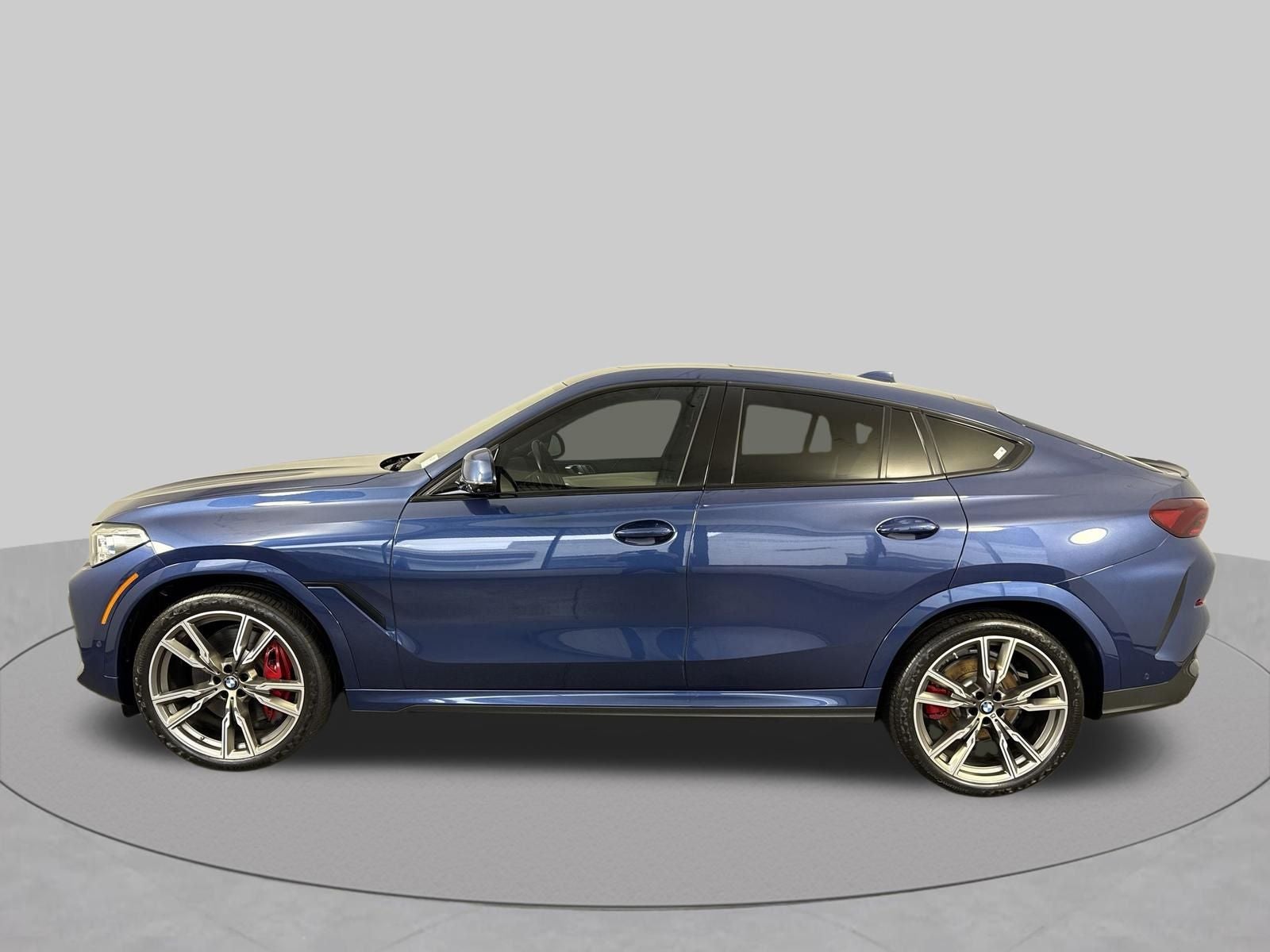 2023 BMW X6 M50i