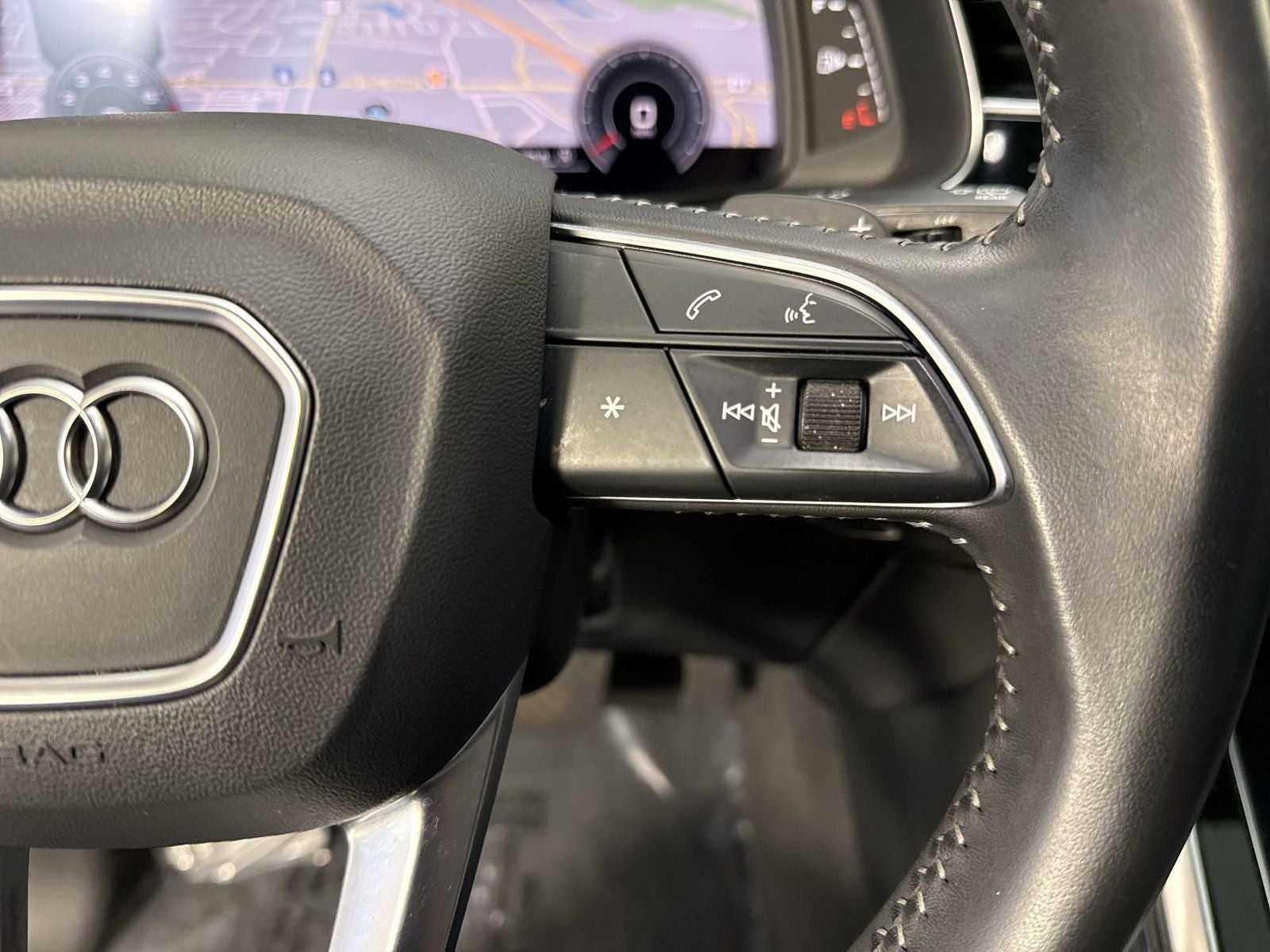 2019 Audi Q8 Premium