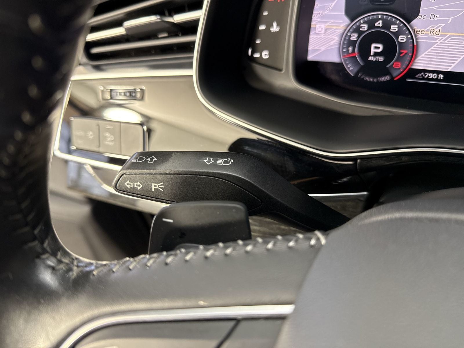 2019 Audi Q8 Premium