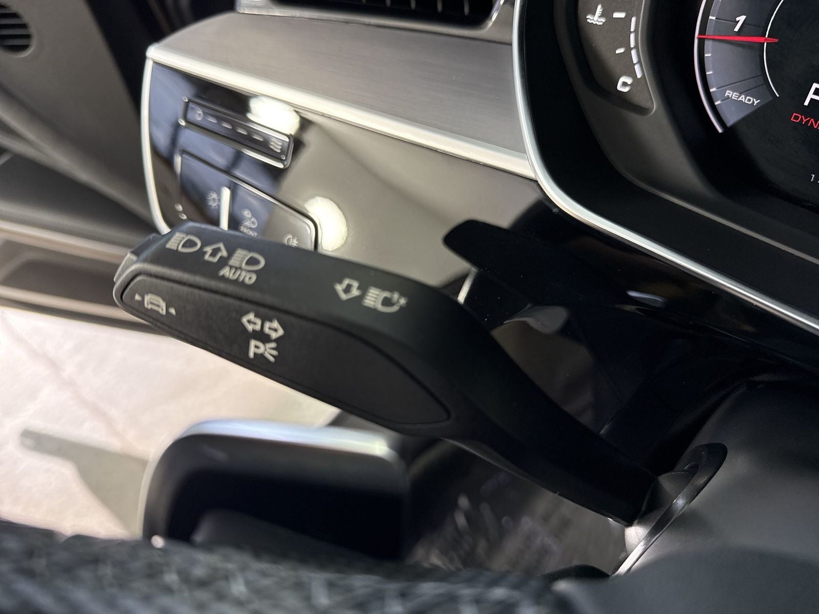 2023 Audi S8 4.0 TFSI
