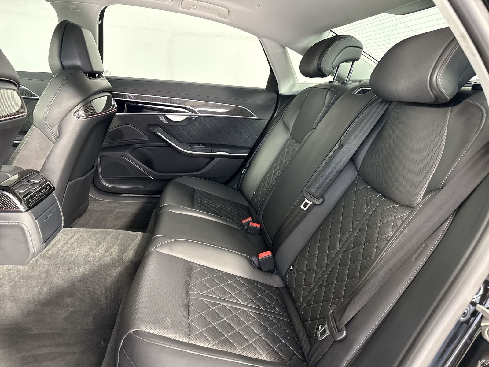 2023 Audi S8 4.0 TFSI