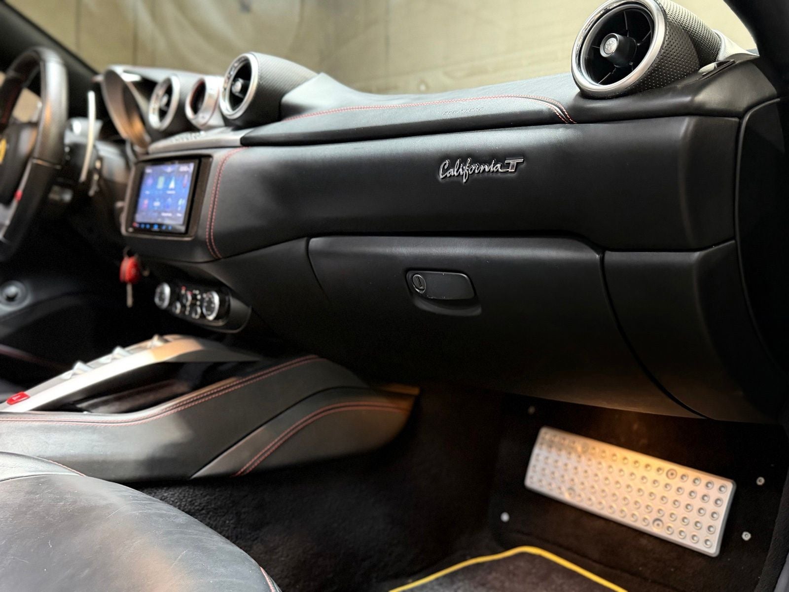 2015 Ferrari California T