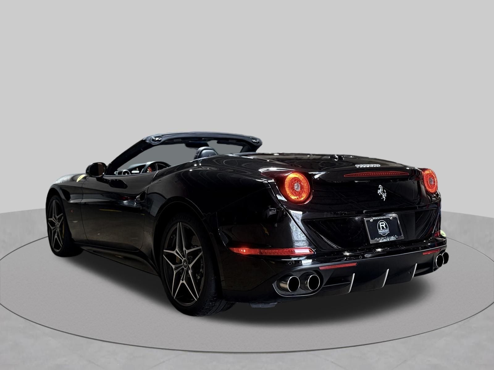 2015 Ferrari California T