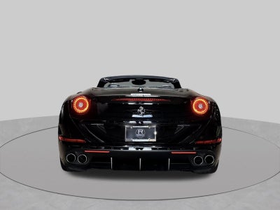2015 Ferrari California T
