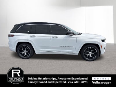 2022 Jeep Grand Cherokee Summit