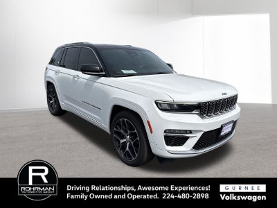 2022 Jeep Grand Cherokee Summit