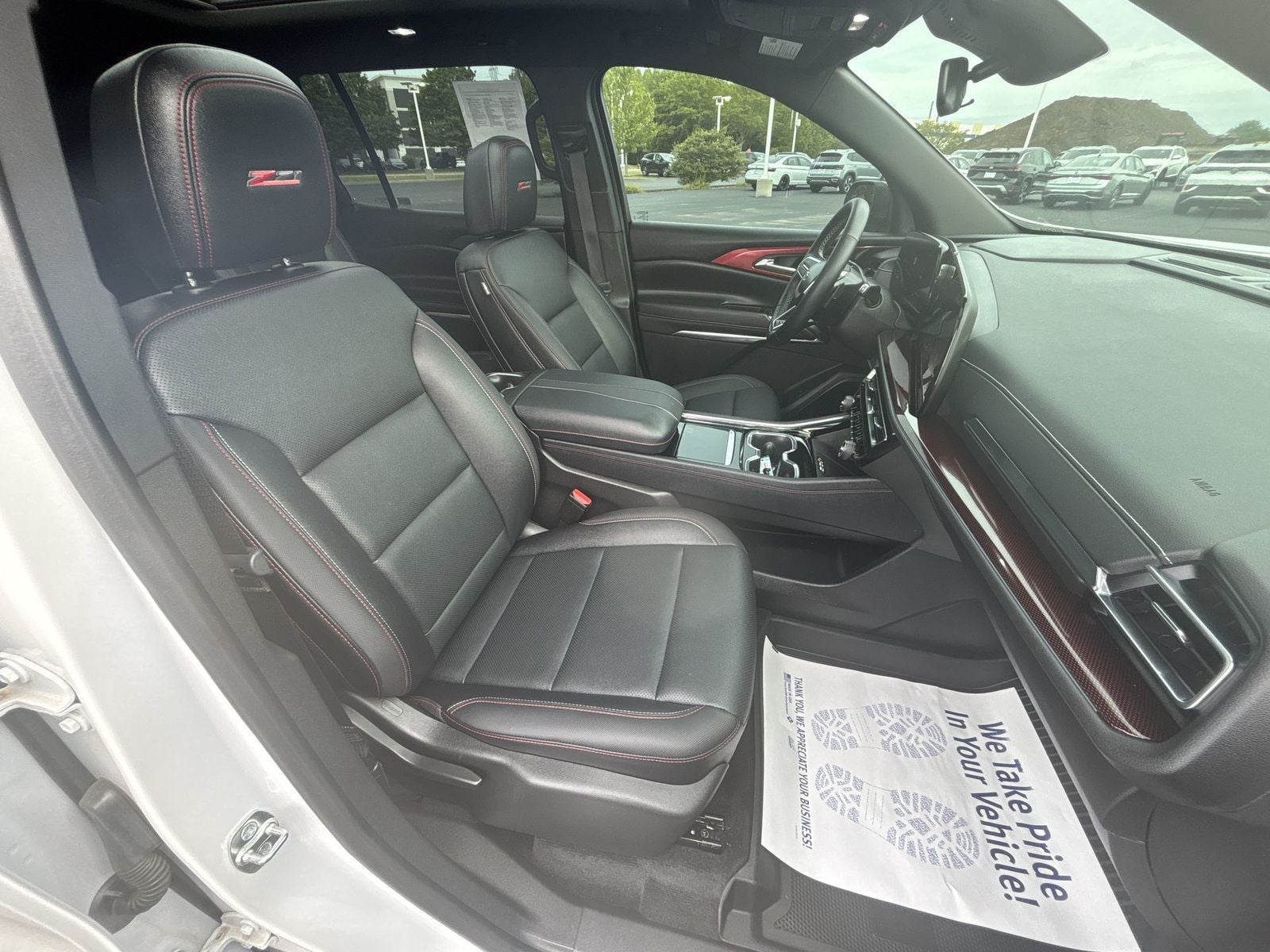 2025 Chevrolet Traverse Z71