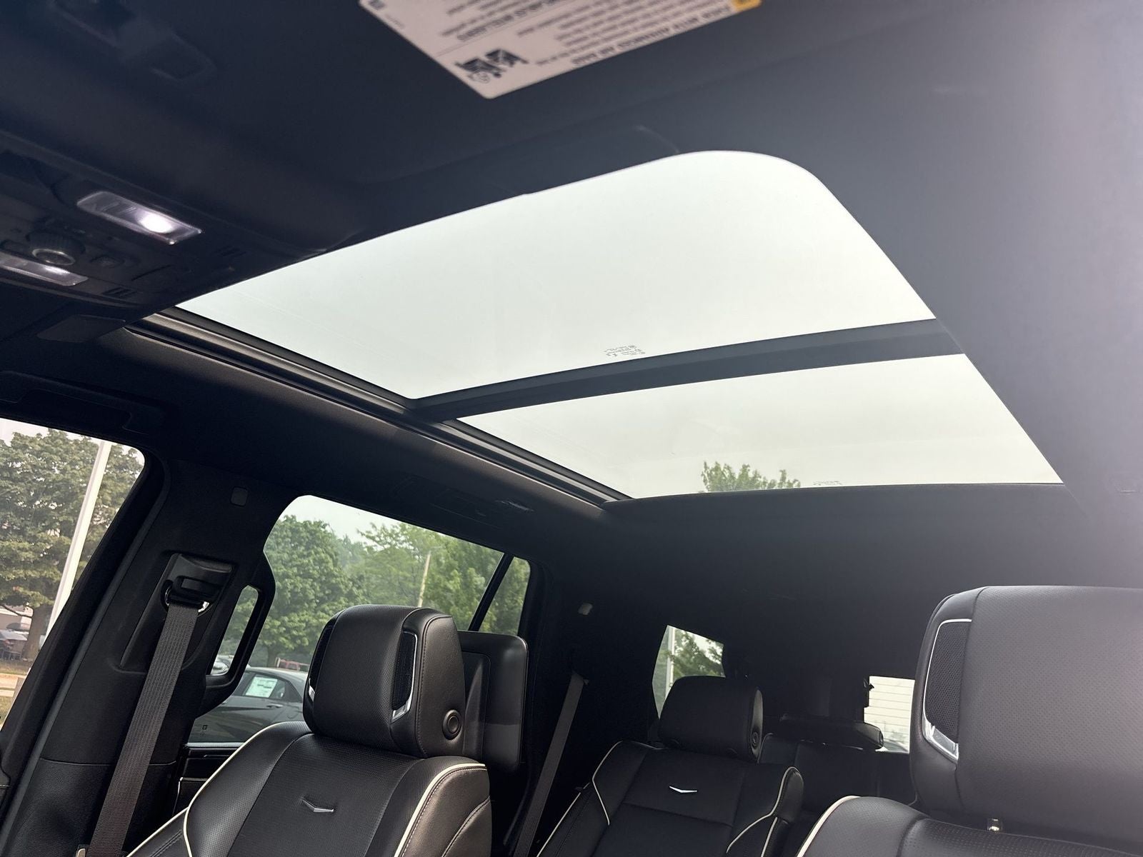 2023 Cadillac Escalade Sport