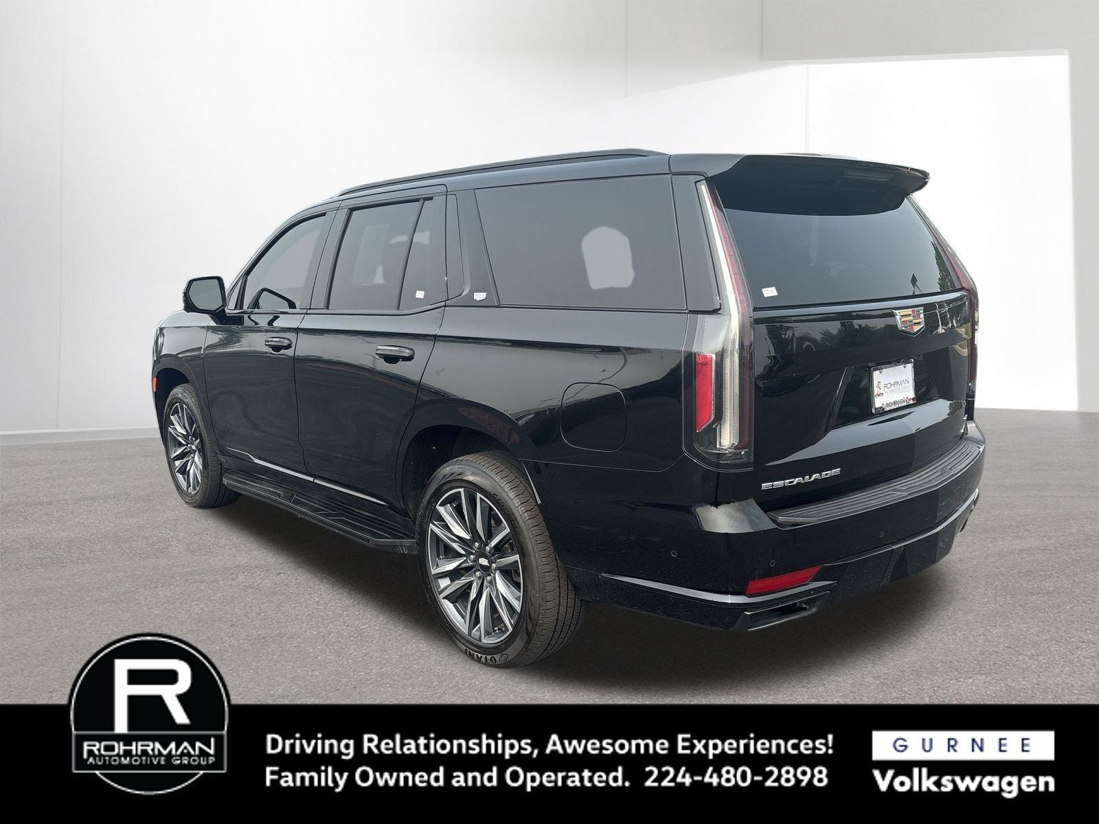 2023 Cadillac Escalade Sport