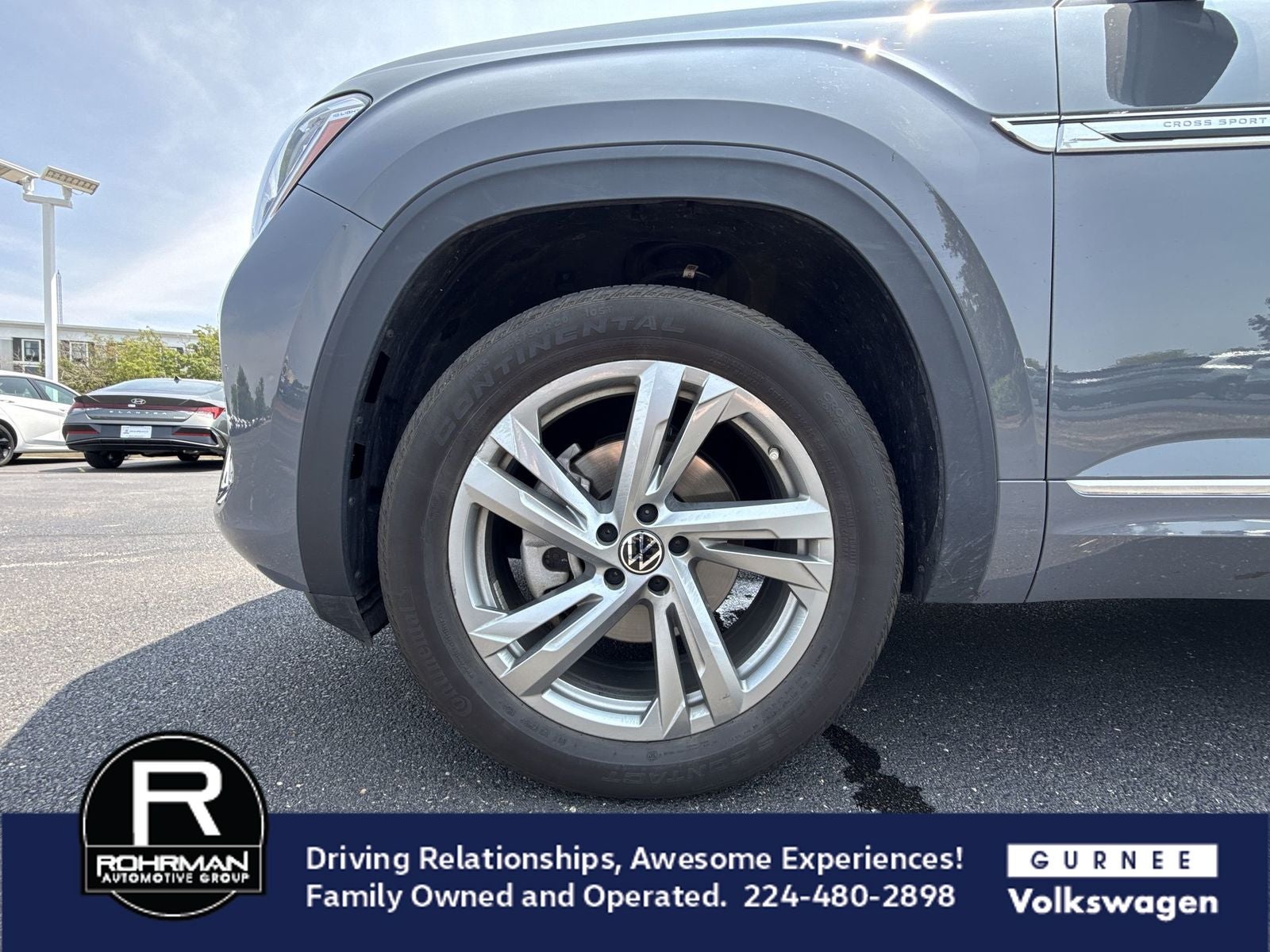 2024 Volkswagen Atlas Cross Sport 2.0T SEL R-Line