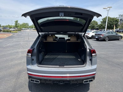 2024 Volkswagen Atlas Cross Sport 2.0T SEL R-Line
