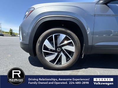2024 Volkswagen Atlas 2.0T SE w/Technology