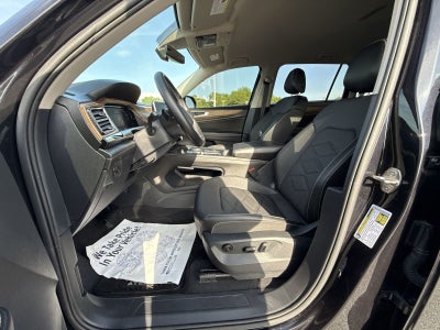 2025 Volkswagen Atlas 2.0T SE