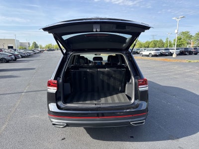 2025 Volkswagen Atlas 2.0T SE