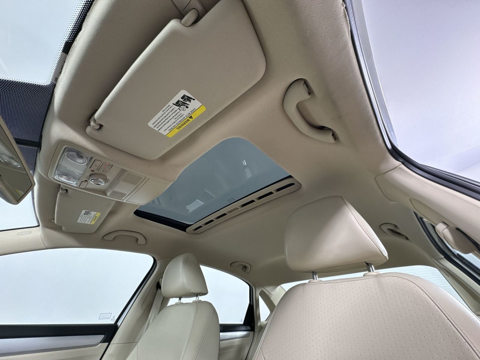 2012 Volkswagen Passat TDI SE w/Sunroof/Nav