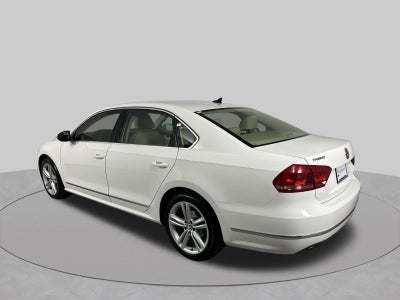 2012 Volkswagen Passat TDI SE w/Sunroof/Nav
