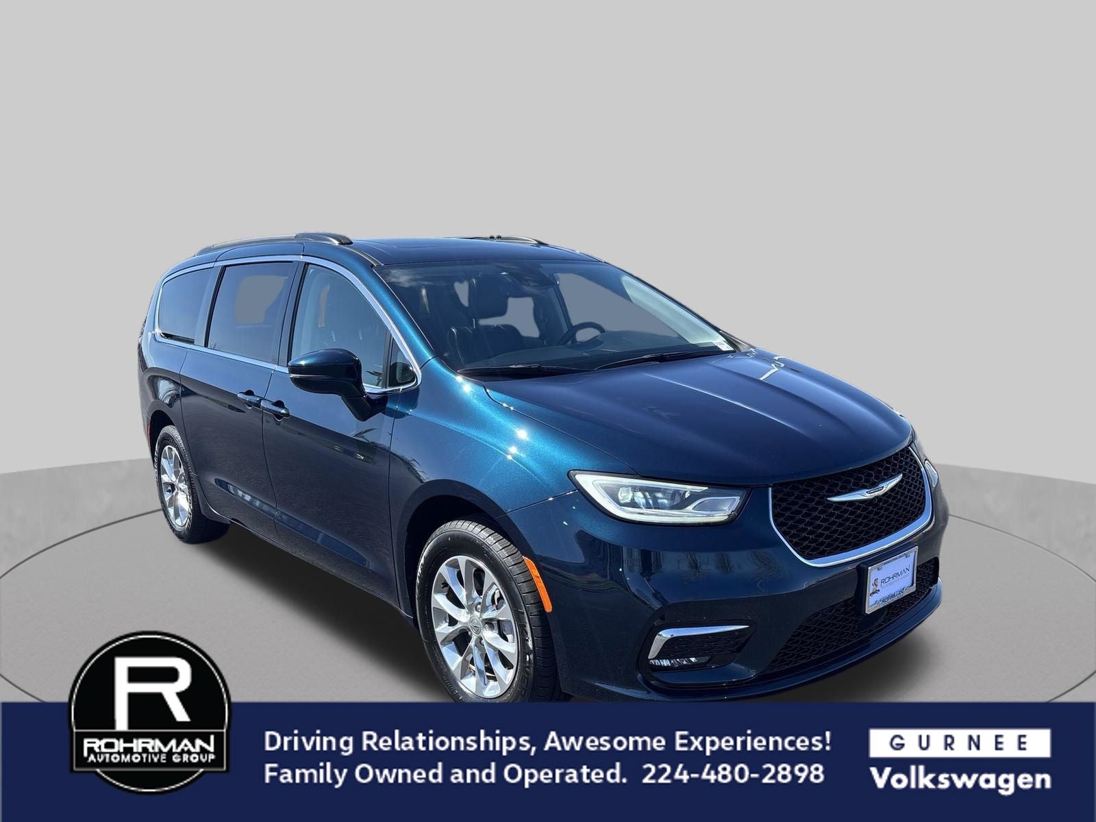 2022 Chrysler Pacifica Touring L