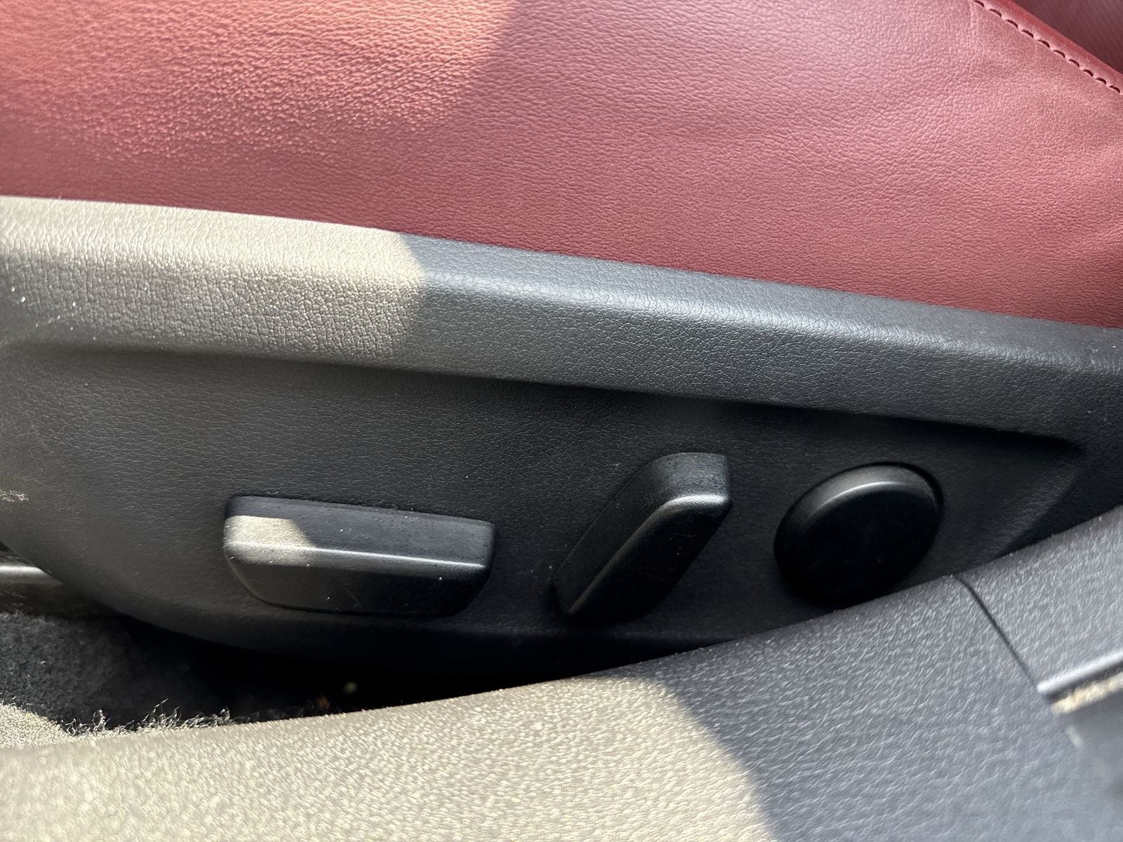 2024 Mazda Mazda3 2.5 S Carbon Edition Base