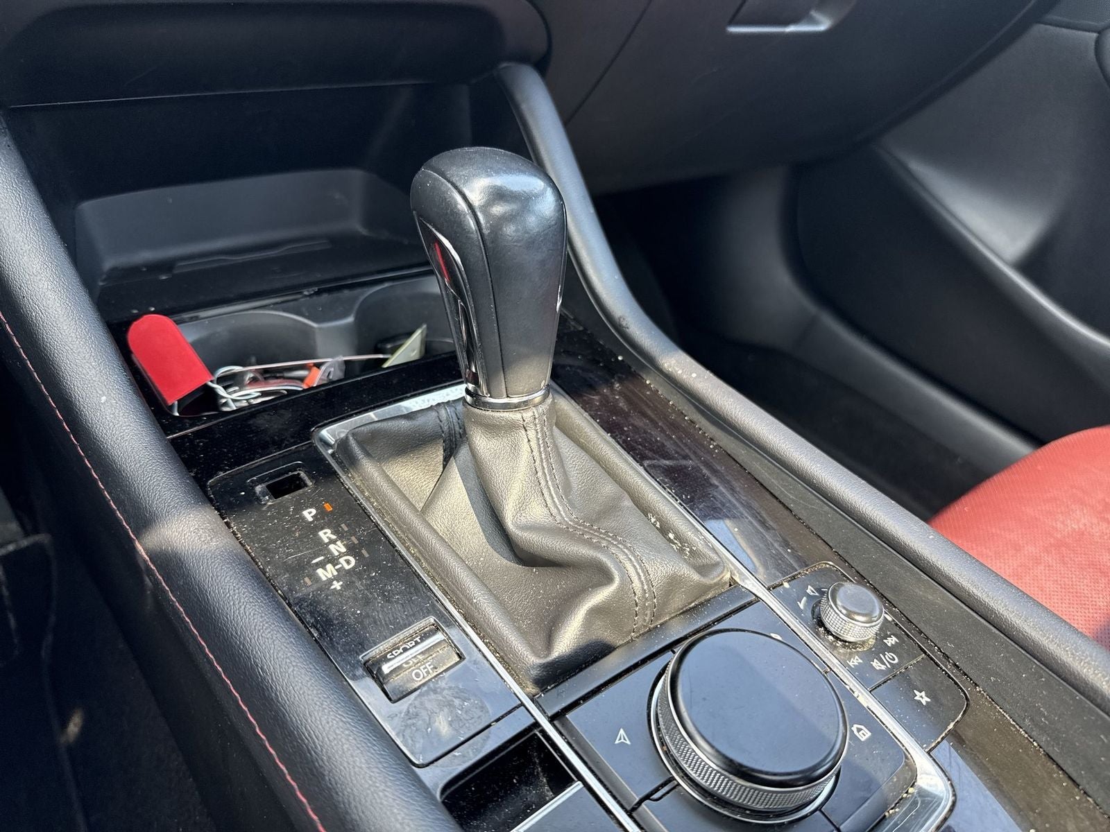 2024 Mazda Mazda3 2.5 S Carbon Edition Base