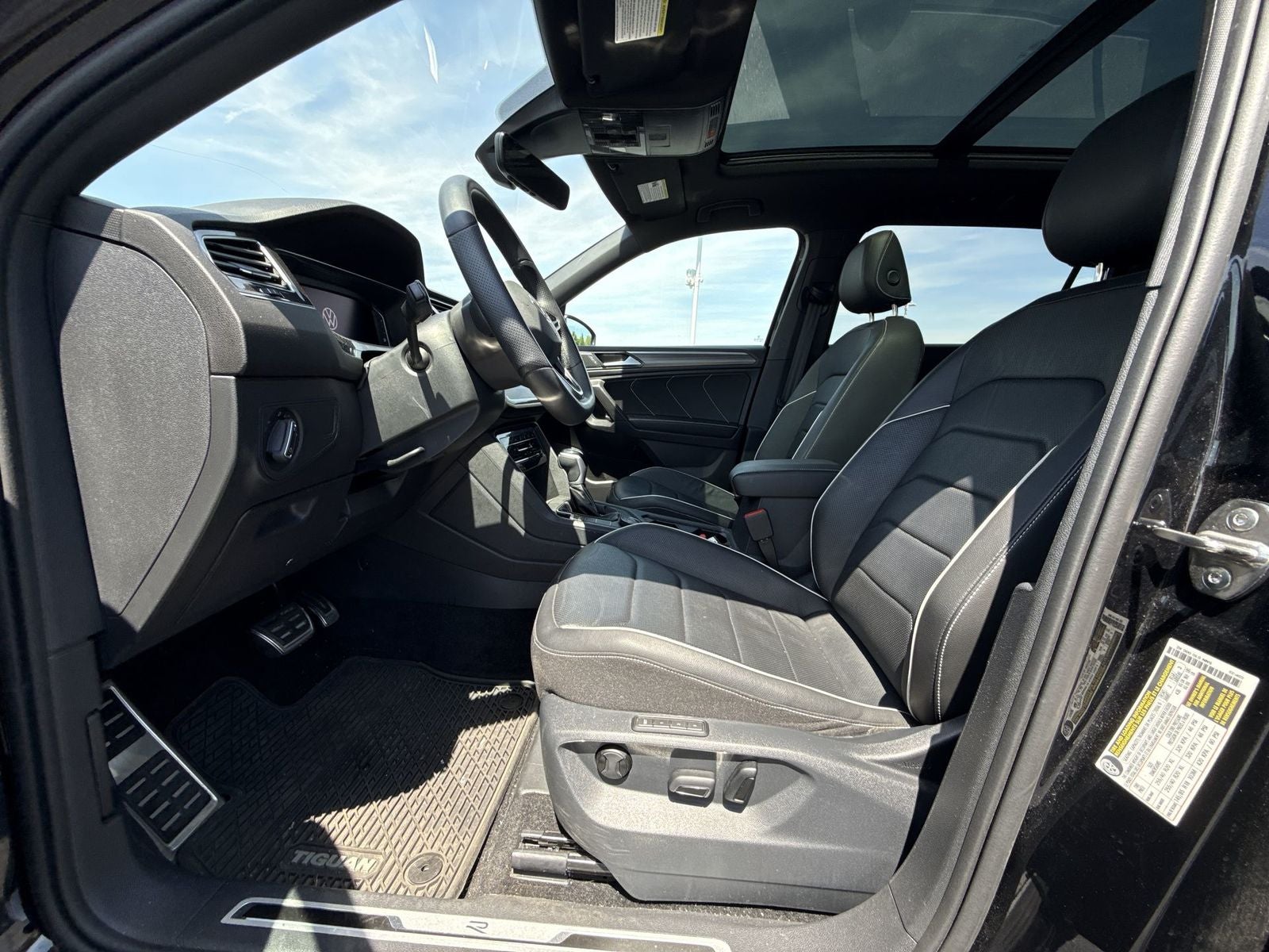 2024 Volkswagen Tiguan 2.0T SEL R-Line